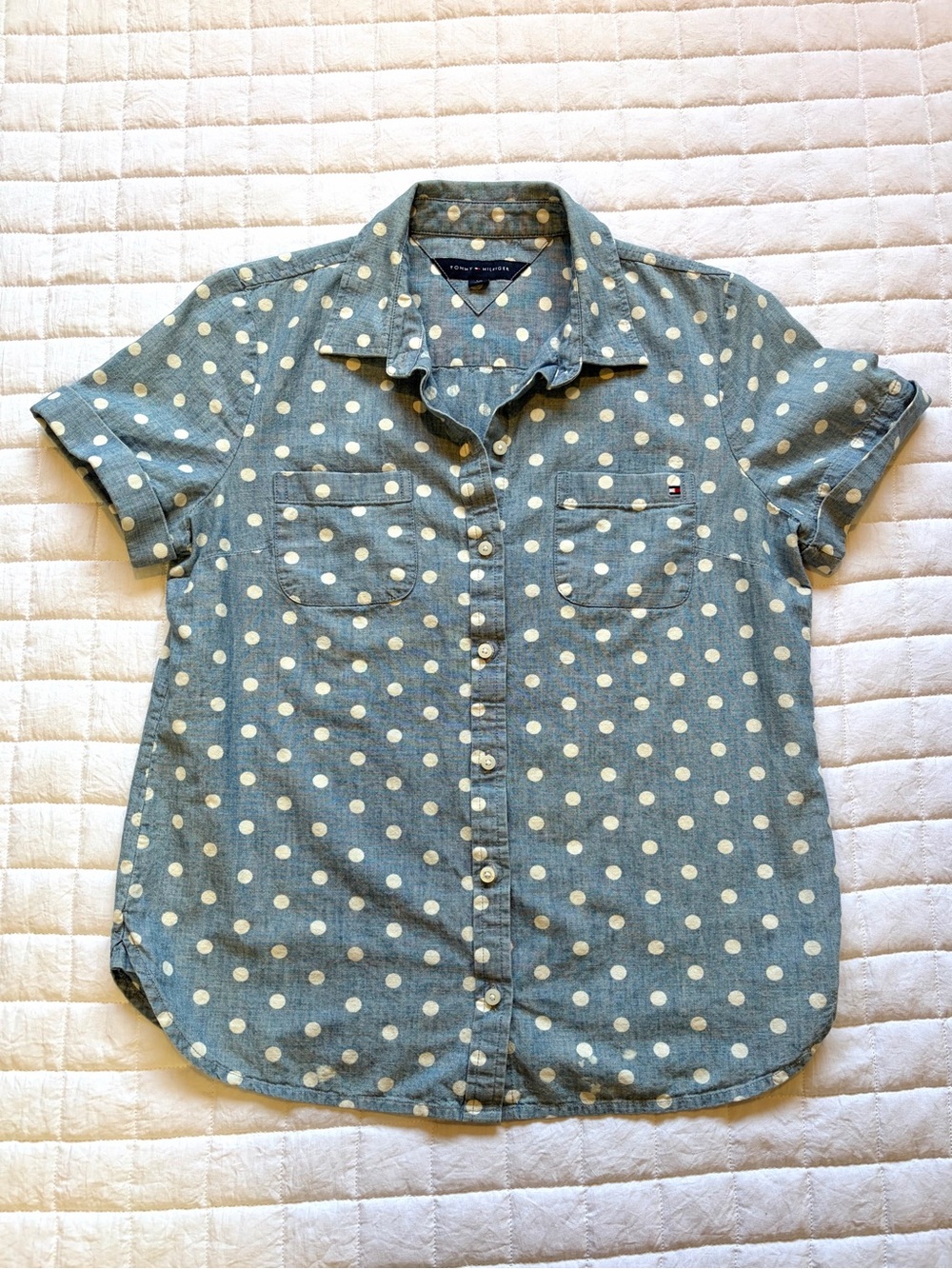 Tommy Hilfiger Women's Short Sleeved Polka Dot 100% Cotton Button-Up Size S